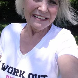 Meet your Posher, Charlotte